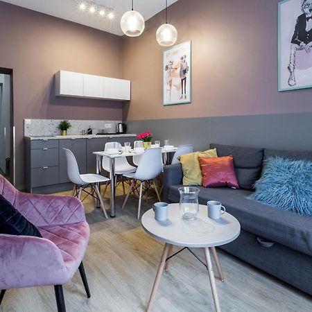 Kazimierz Friendhouse Apartments คราคูฟ ภายนอก รูปภาพ