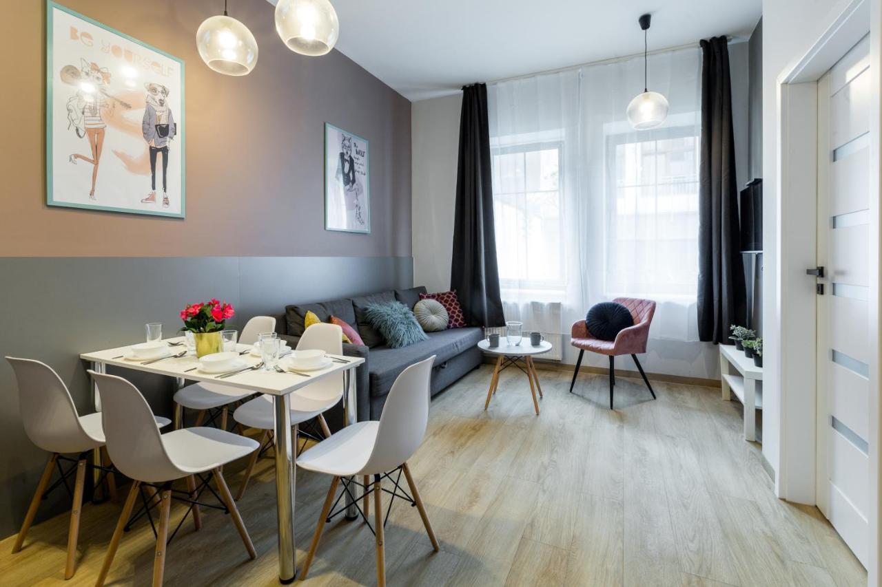 Kazimierz Friendhouse Apartments คราคูฟ ภายนอก รูปภาพ