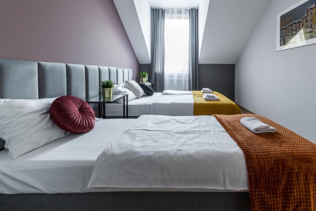Kazimierz Friendhouse Apartments คราคูฟ ภายนอก รูปภาพ
