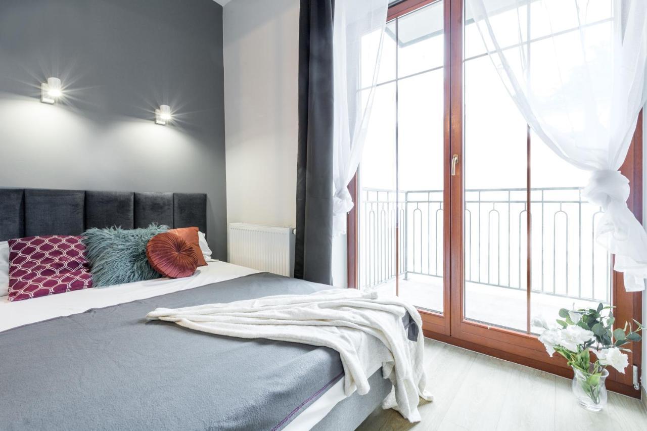 Kazimierz Friendhouse Apartments คราคูฟ ภายนอก รูปภาพ