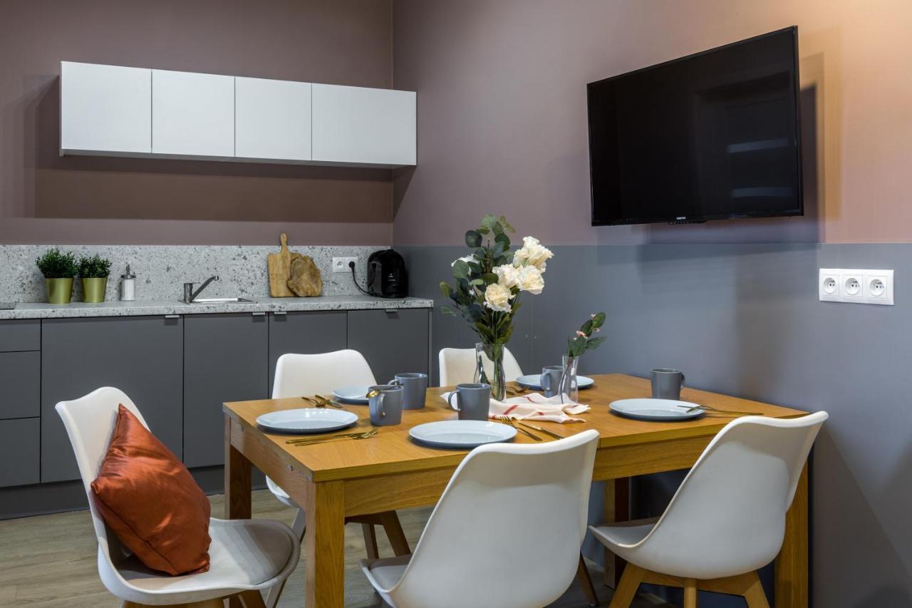Kazimierz Friendhouse Apartments คราคูฟ ภายนอก รูปภาพ