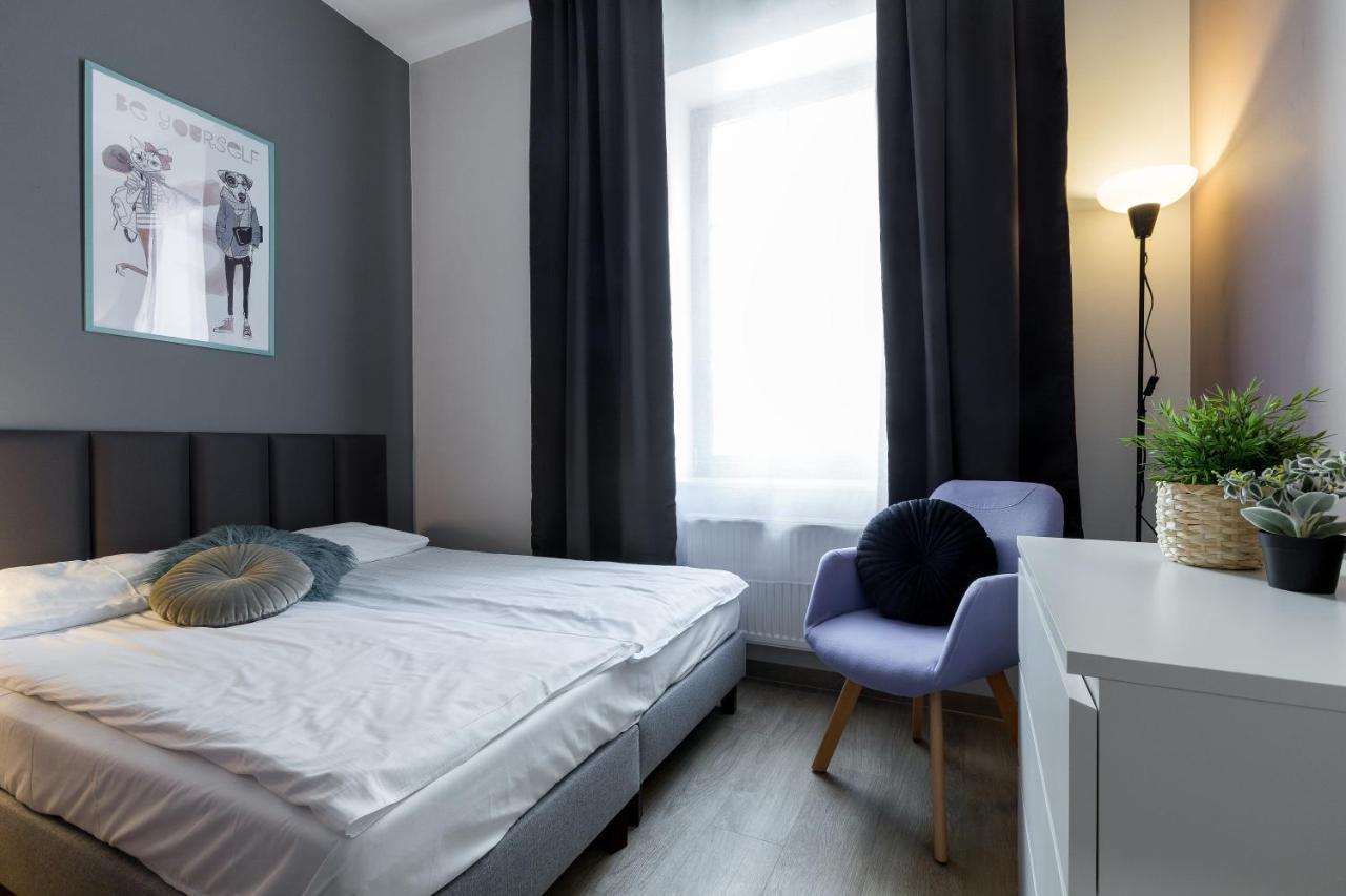 Kazimierz Friendhouse Apartments คราคูฟ ภายนอก รูปภาพ