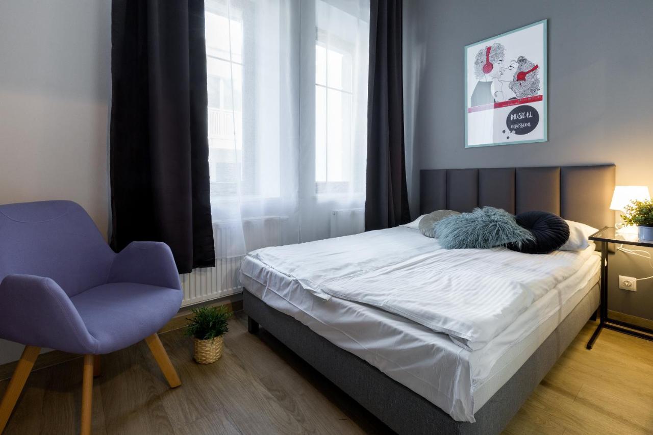 Kazimierz Friendhouse Apartments คราคูฟ ภายนอก รูปภาพ