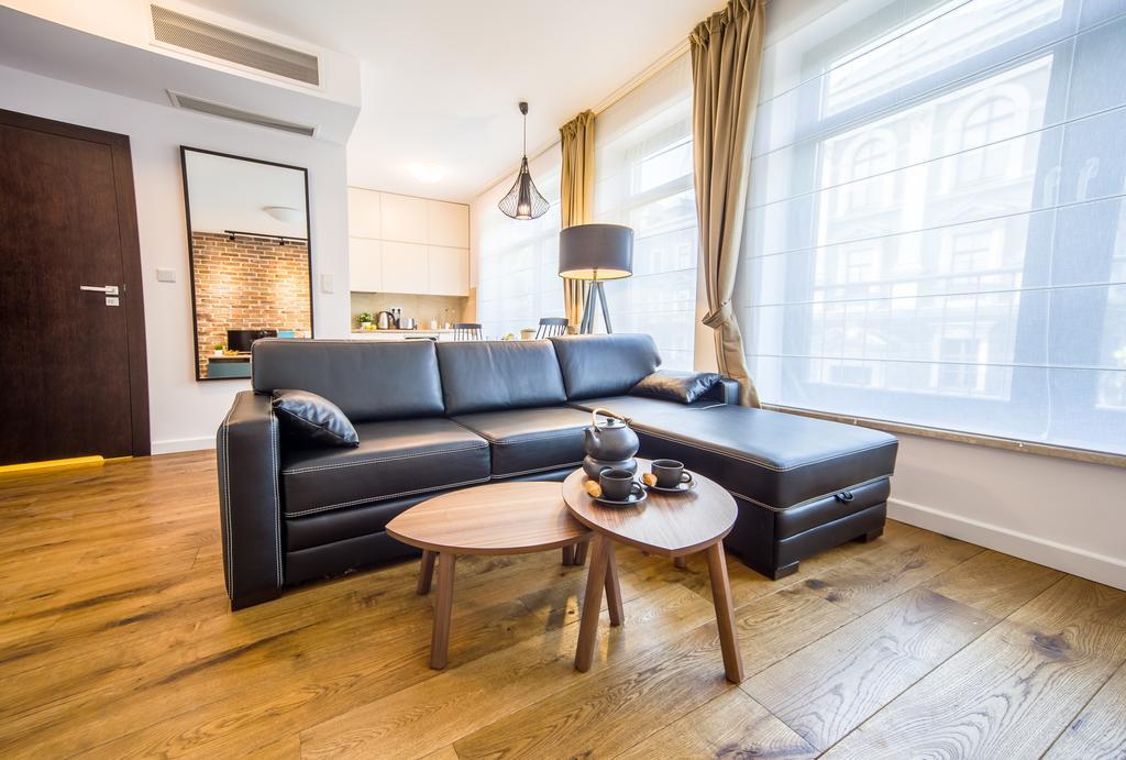 Kazimierz Friendhouse Apartments คราคูฟ ภายนอก รูปภาพ
