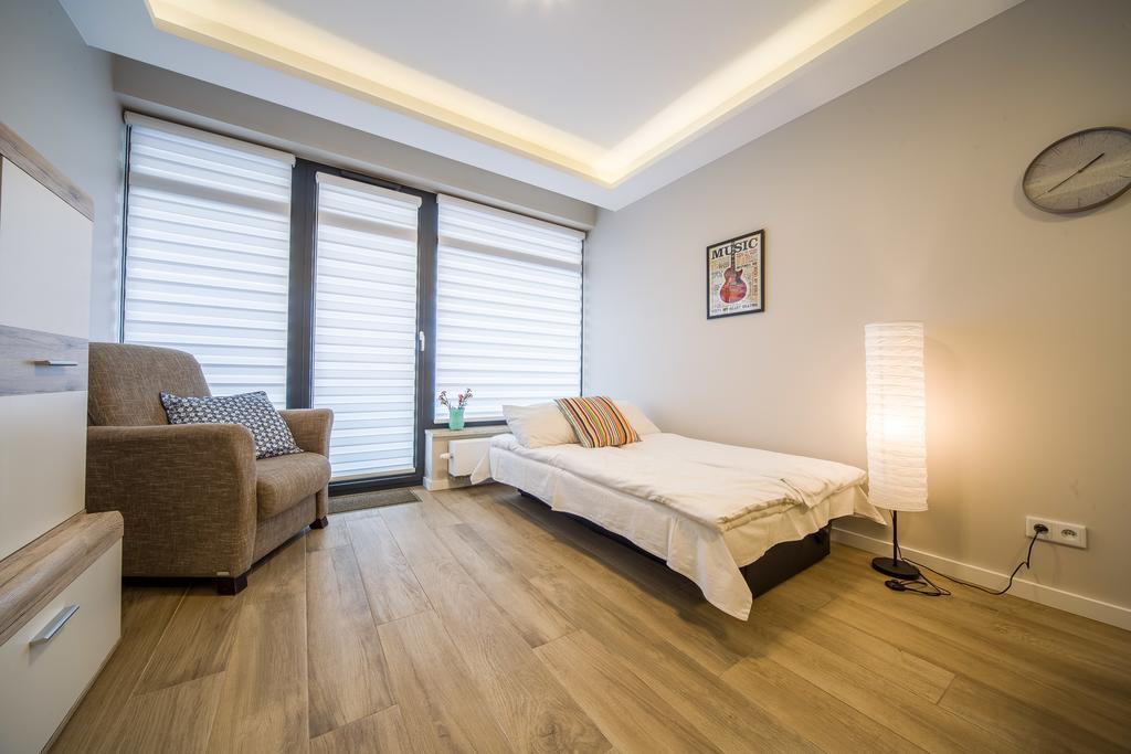 Kazimierz Friendhouse Apartments คราคูฟ ภายนอก รูปภาพ